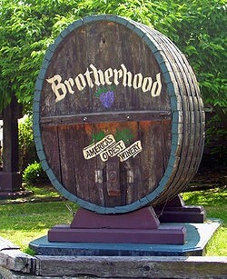 250px-Brotherhood_Winery_sign.jpg