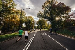 5 Tips to Keep Your Energy Up While Traveling