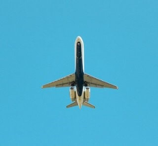plane-1231839_960_720.jpg