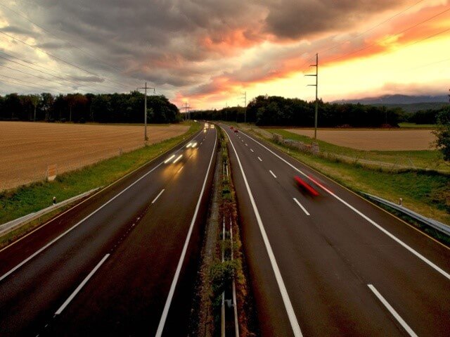 road-932871_1920-1024x767.jpg