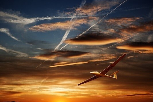 glider-1480294_640.jpg
